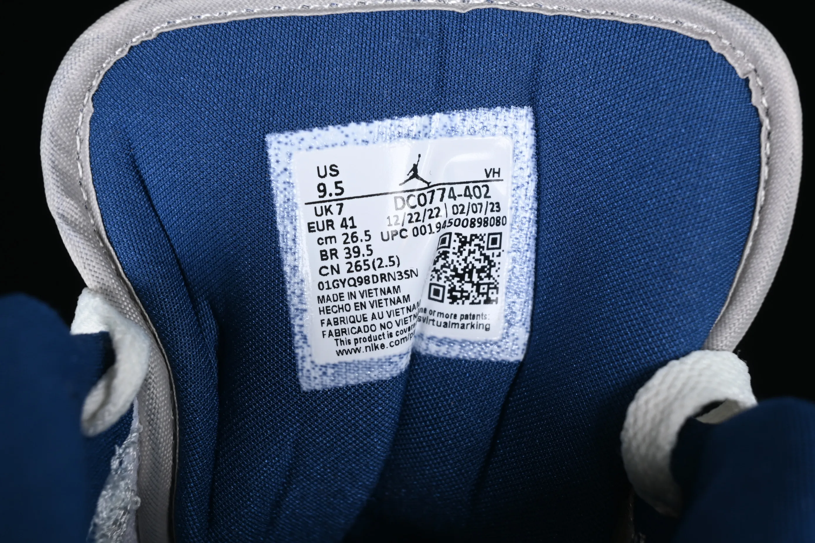All categories Air Jordan Jordan series basketball shoes Air Jordan 1 Low Z version Air Jordan 1 Low "Georgetown" AJ1 Joe 1 Georgetown low-top cultural and casual sneakers DC0774-402